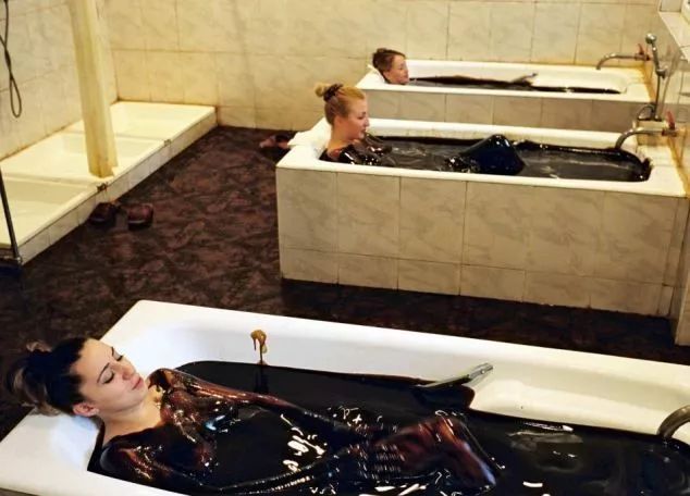 世界迷惑行为大赏解说,世界洗浴