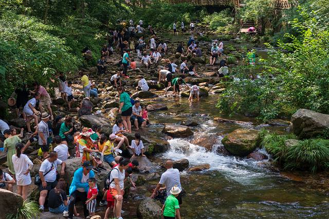 张家界魅力湘西春节自由行,张家界魅力湘西打卡第一天