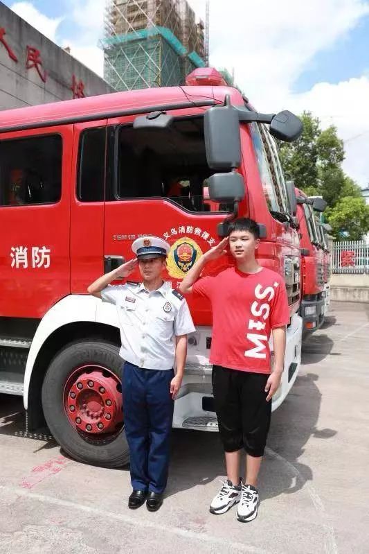 现实烈火英雄真实故事,烈火英雄背后的真实故事