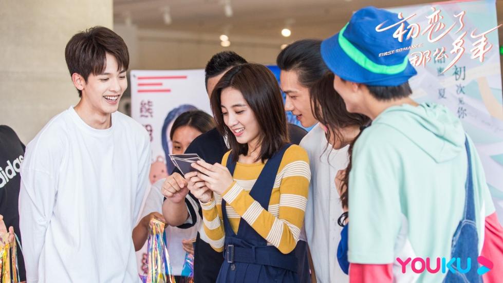 王以纶万鹏恋情是真的吗,初恋了那么多年王以纶