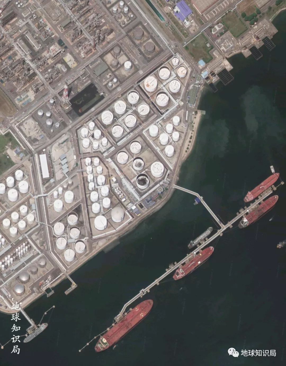 棣欐腐鍜屽唴鍦扮殑鍖哄埆,棣欐腐鍜屽唴鍦扮殑鍏崇郴