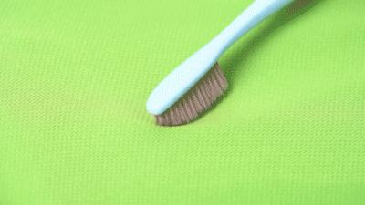 台湾变态黑发明把“水渠”造进衣服里！大水1秒排干，不湿身