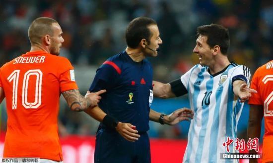 斯内德泪目,斯内德告别仪式视频