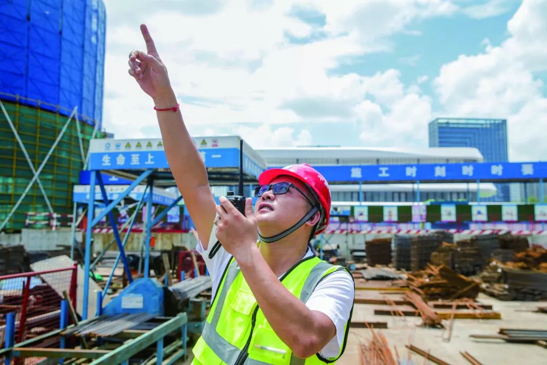 十二时辰工地,建筑工人的十二时辰