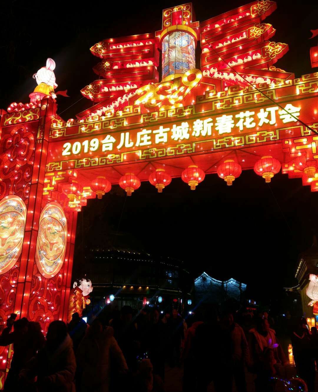 15日旅游精选：高颜值实拍！河北这个山顶足球场火了