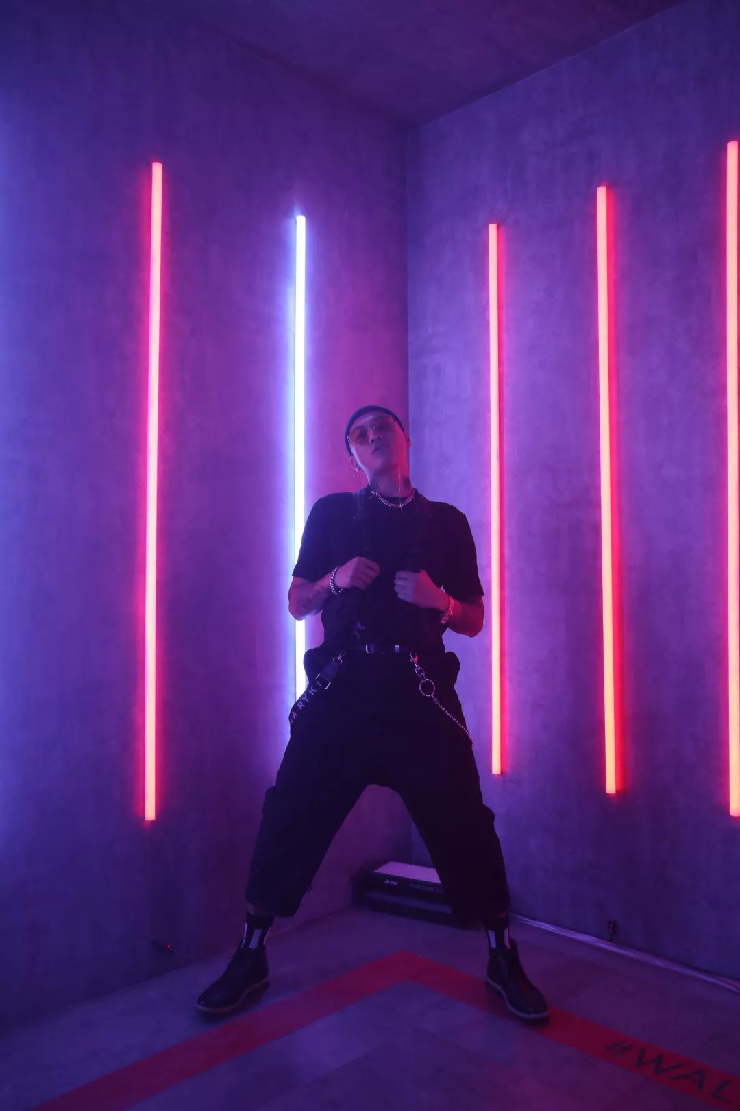 说唱歌手=大金链+大金劳？来看看歌手本人怎么说