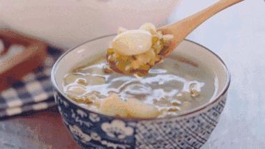 【微食疗】谁说百合一定苦?甜甜粉粉也很好吃~