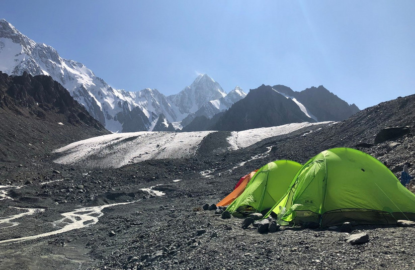 新疆徒步博格达大环线,博格达环线徒步穿越
