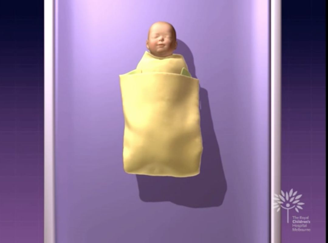 如何安全抱新生儿,宝宝裹襁褓睡会不会影响发育