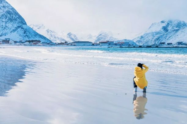 北极圈内的这个冷冽孤独秘境，一到冬天就成为欧洲摄影师的心头肉，国际地理封面就靠你了