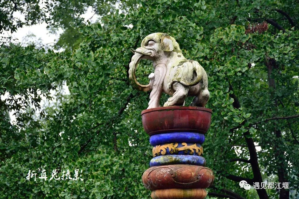 徽派建筑历史悠久的古建筑,这座古建筑气势雄伟