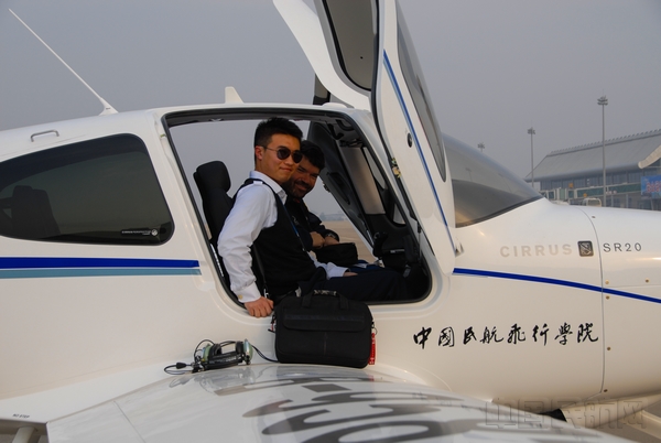 刘国辉中国美术学院教授,洛阳分院刘国辉