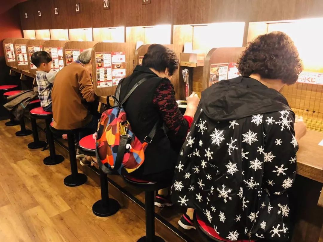 一枚熊孩子+三位高龄老人，携老扶幼的superhard模式，照样玩转日本自由行