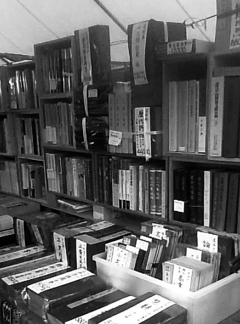 李小龙去过祖居吗,李小龙去读书