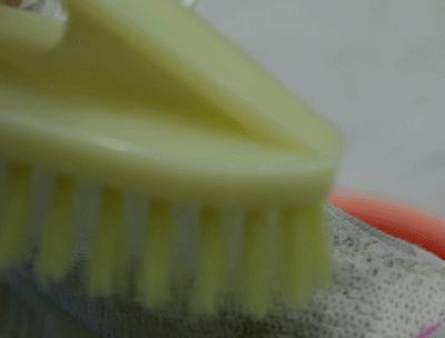 干洗店教你在家轻松洗衣洗鞋,刷鞋干洗神器