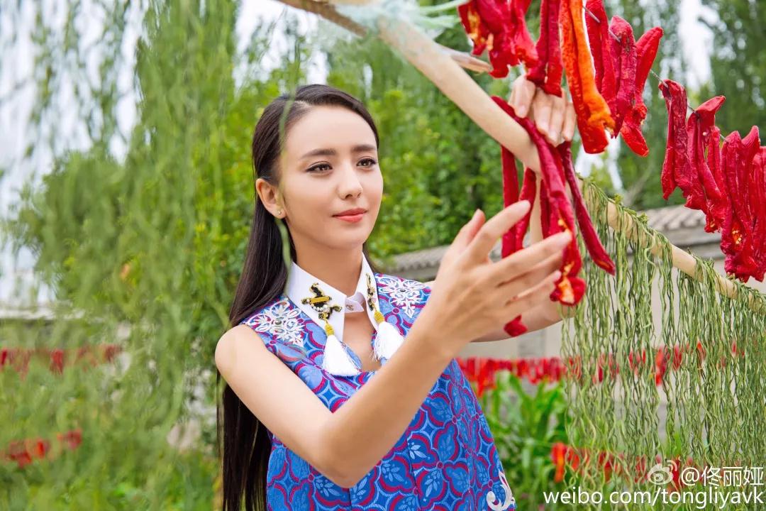 瑞酱长草日记丨佟丽娅的美貌又上了热搜！凭啥