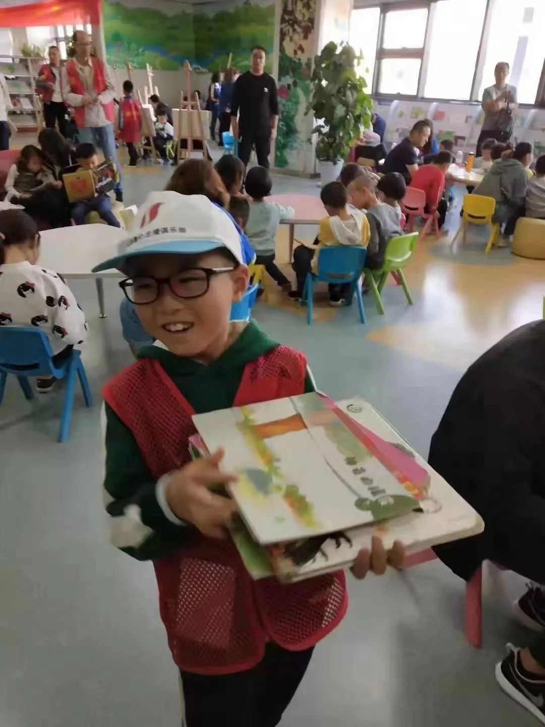 「直通校园」众口传文明，还公园以“美丽”——迎泽区滨河小学