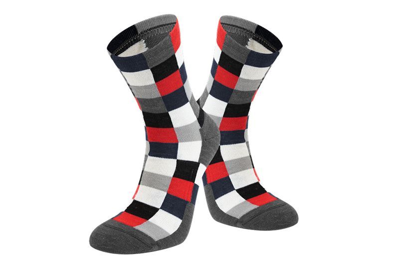 穿两双袜子跑步可以吗,一双好的袜子对跑步最重要吗