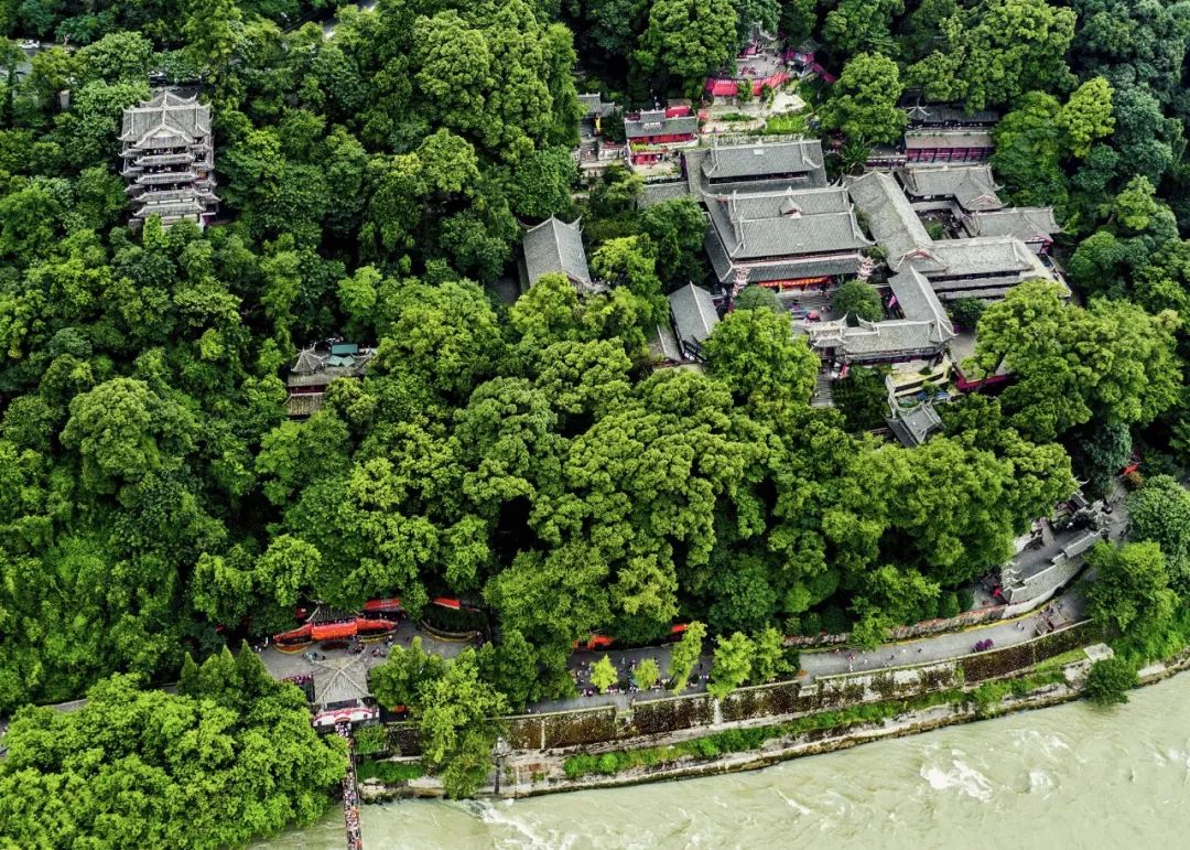 四川天府之国跟都江堰有关系吗,为什么四川没有担担面