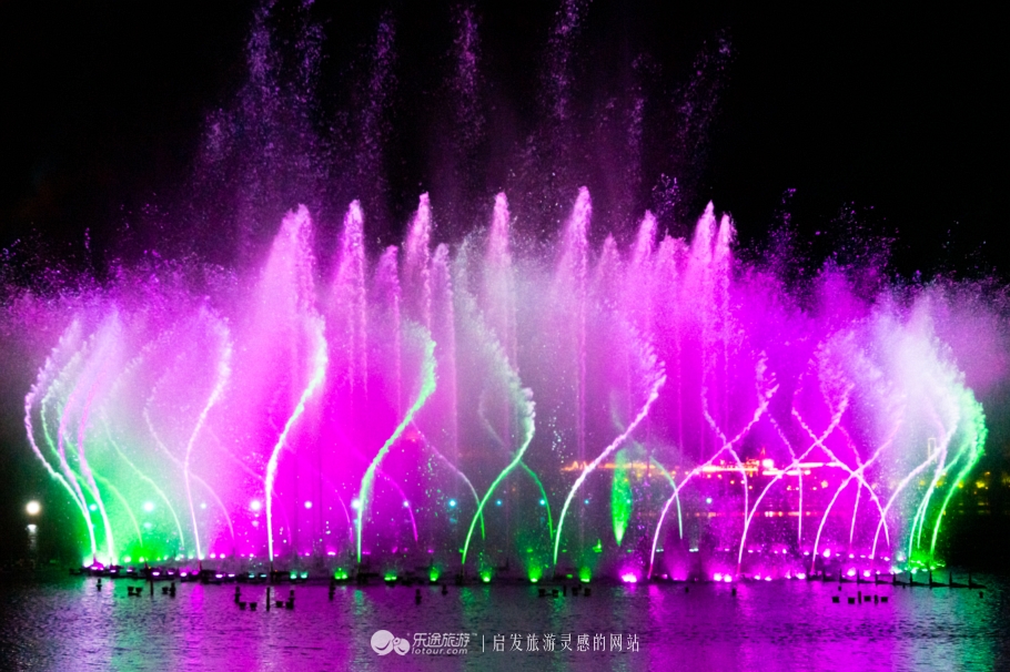 昔日采煤塌陷今日风景如画图,采煤塌陷区的曾经