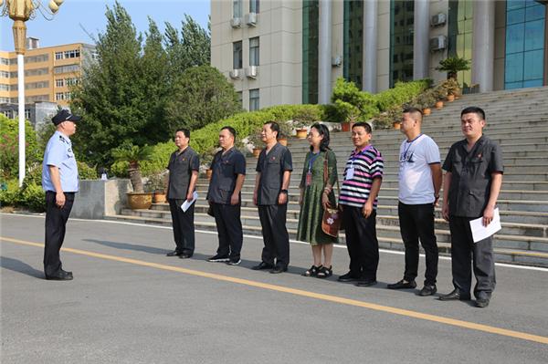 镇平法院执行局郭亚海,法院三剑客