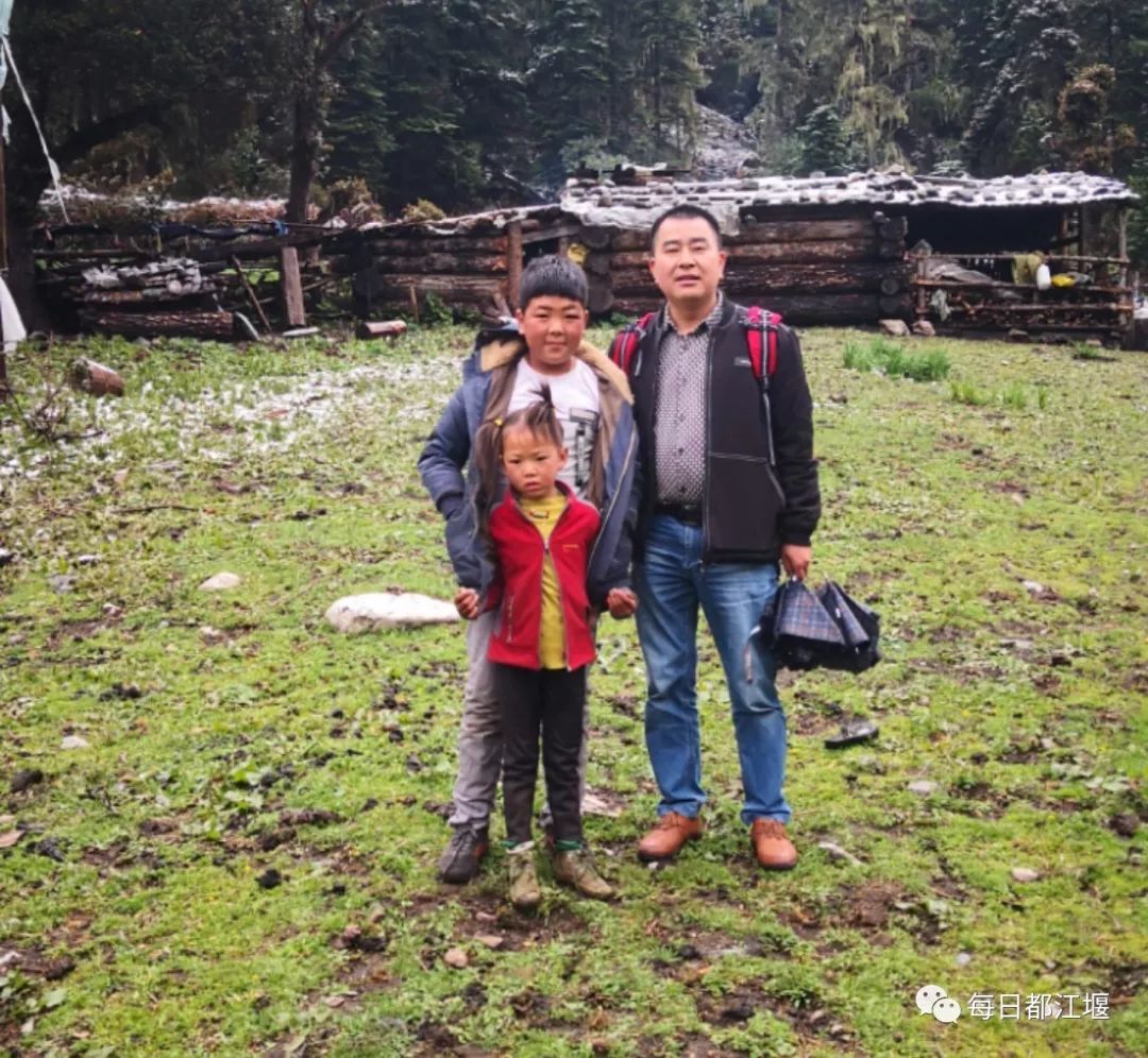 成都优秀教师名单公布,祝贺受表彰的优秀教师