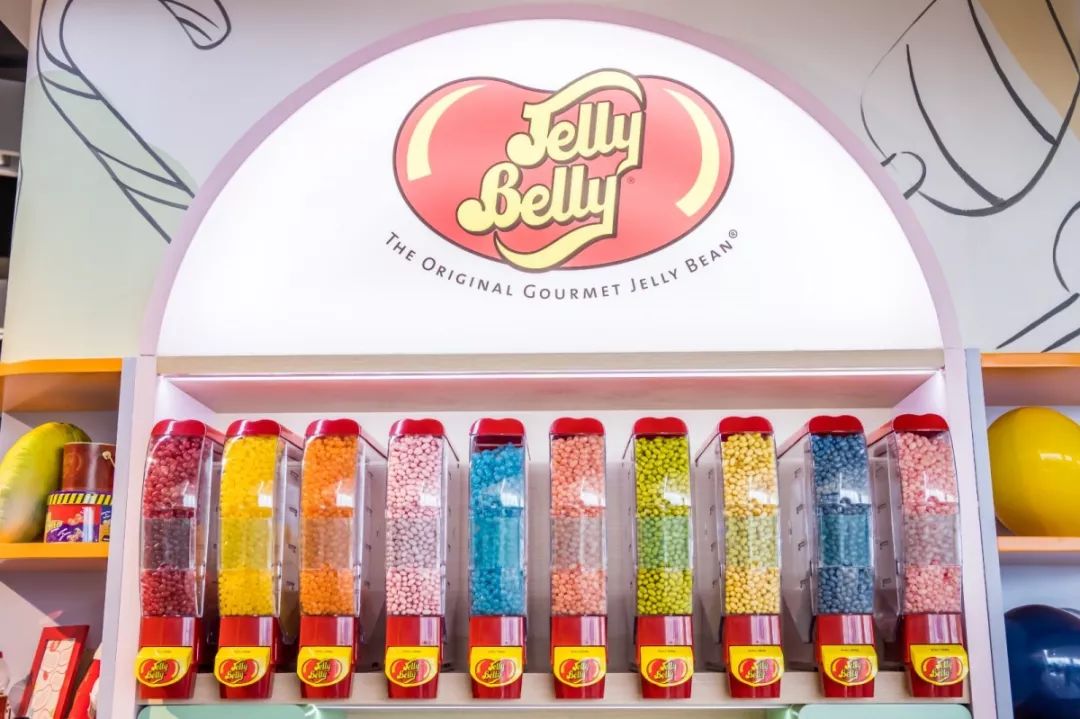 拿着3000的工资环游世界,没钱怎么去环游世界