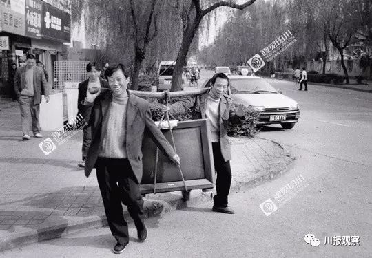 2001年的成都老照片,成都东门消失的老照片