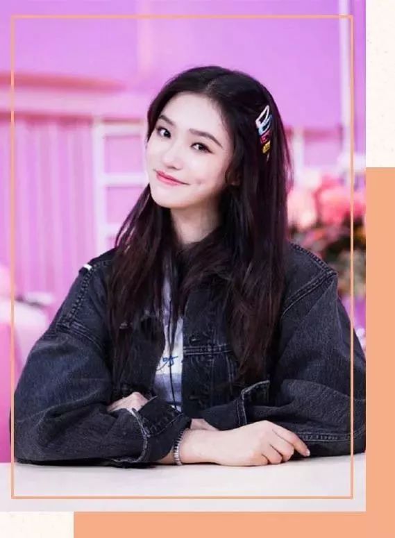 流行的发型发带,最近流行发带发型