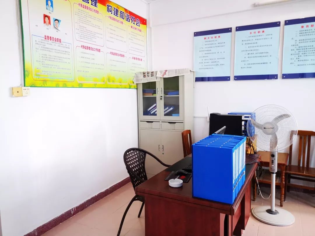 脱贫攻坚一个都不能少宣传片,脱贫路上一个都不能少原话