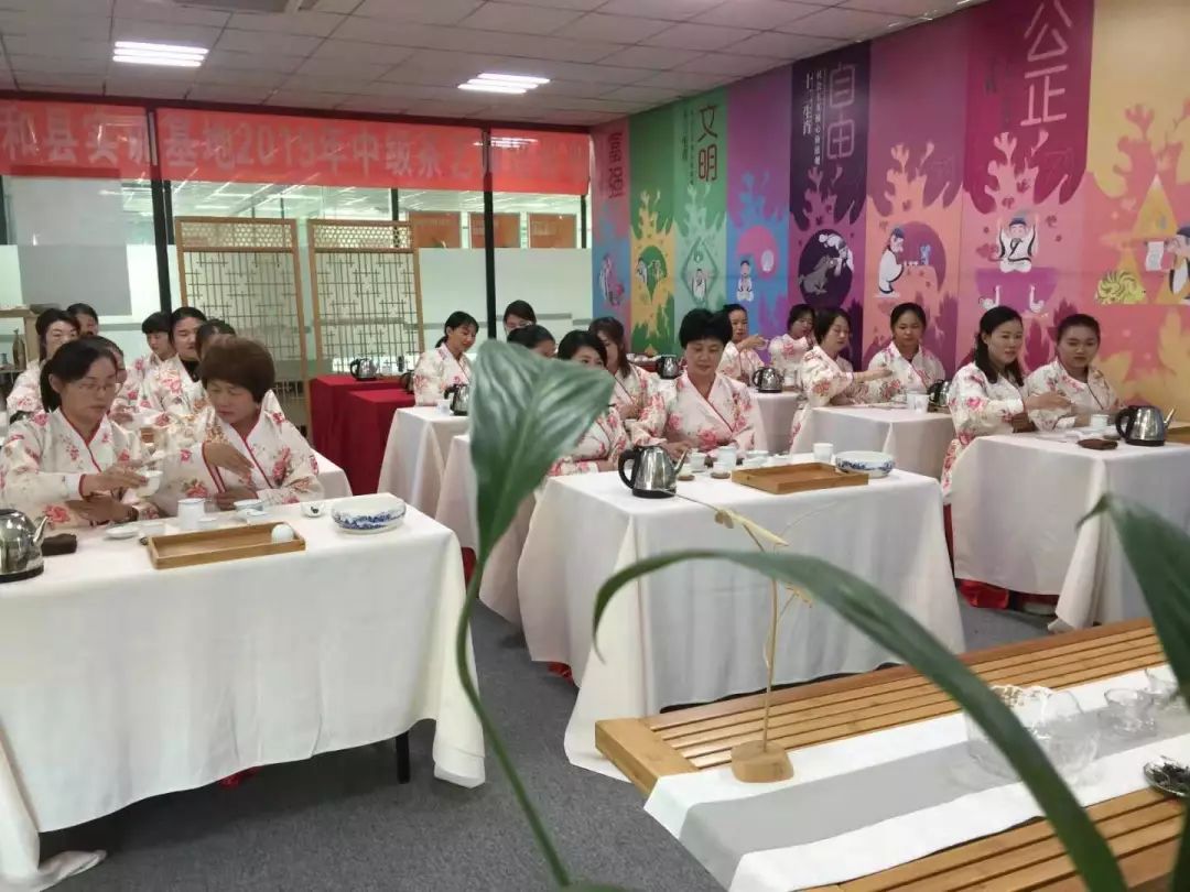 卖茶女套路大解析,卖茶女的套路与思路