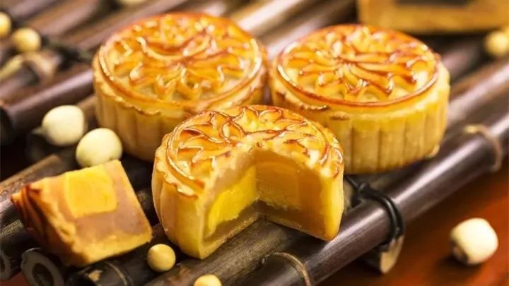 但愿人长久千里共婵娟跟中秋有关,但愿人长久千里共婵娟是写中秋吗