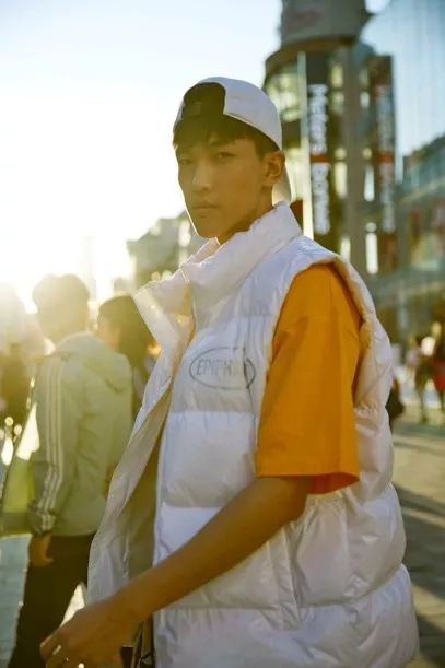 美特斯邦威羽绒服长款蓝绿色,美特斯邦威羽绒服199两件测评