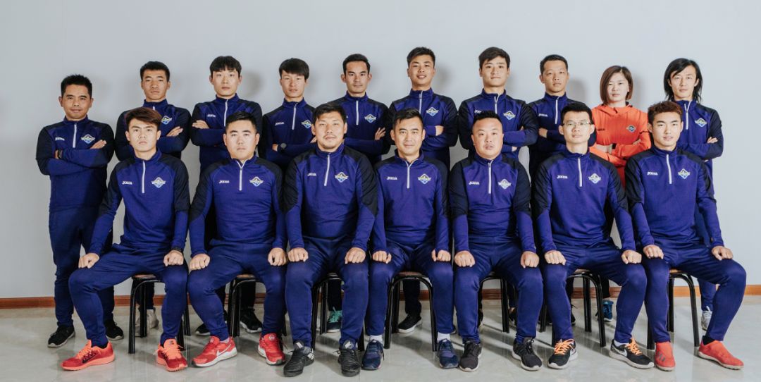 鲁能足校的青训模式,一群门外汉