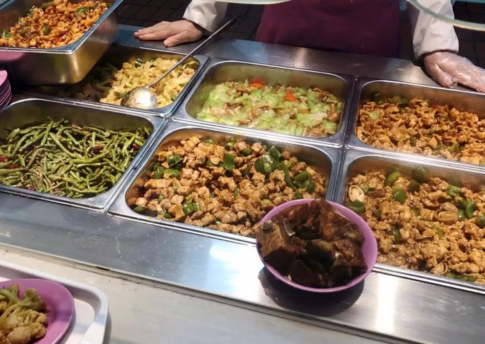 西安大学生一个月生活费4500？你在开玩笑吗？