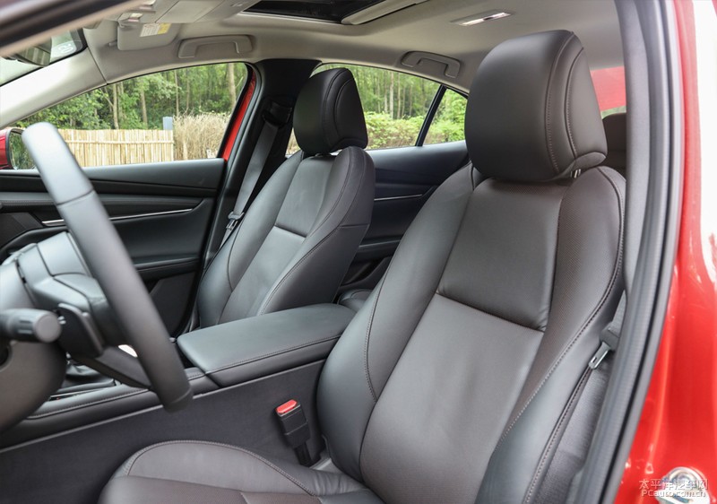 次世代马自达3昂克赛拉这款车怎么样 (mazda3昂克赛拉云控版是什么意思)