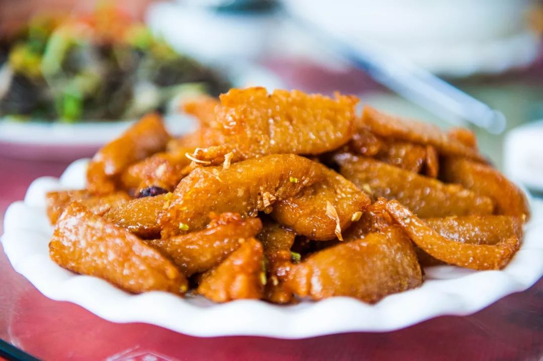 喜迎国庆醉美土楼|借问酒家何处有？拳王争霸风情街！我有酒，你有故事吗？