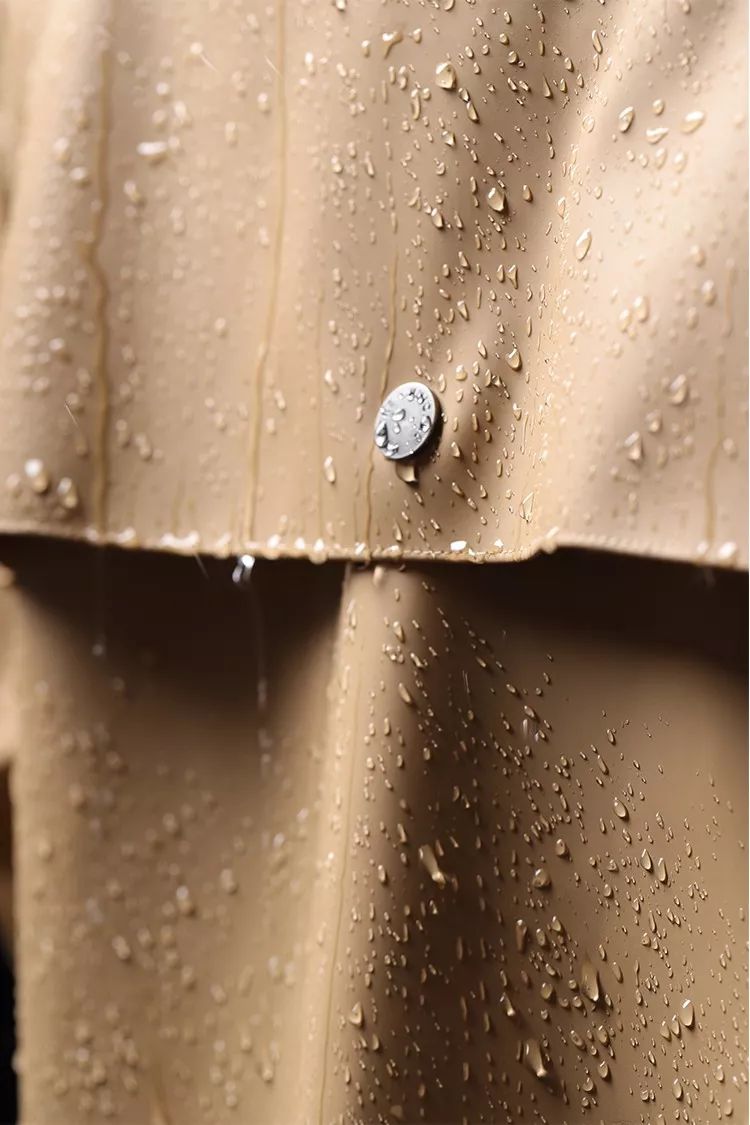 郊游防雨单品推荐,郊游必备防雨单品