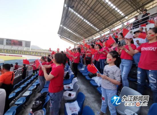 超燃国旗队,超燃国旗挥舞节目