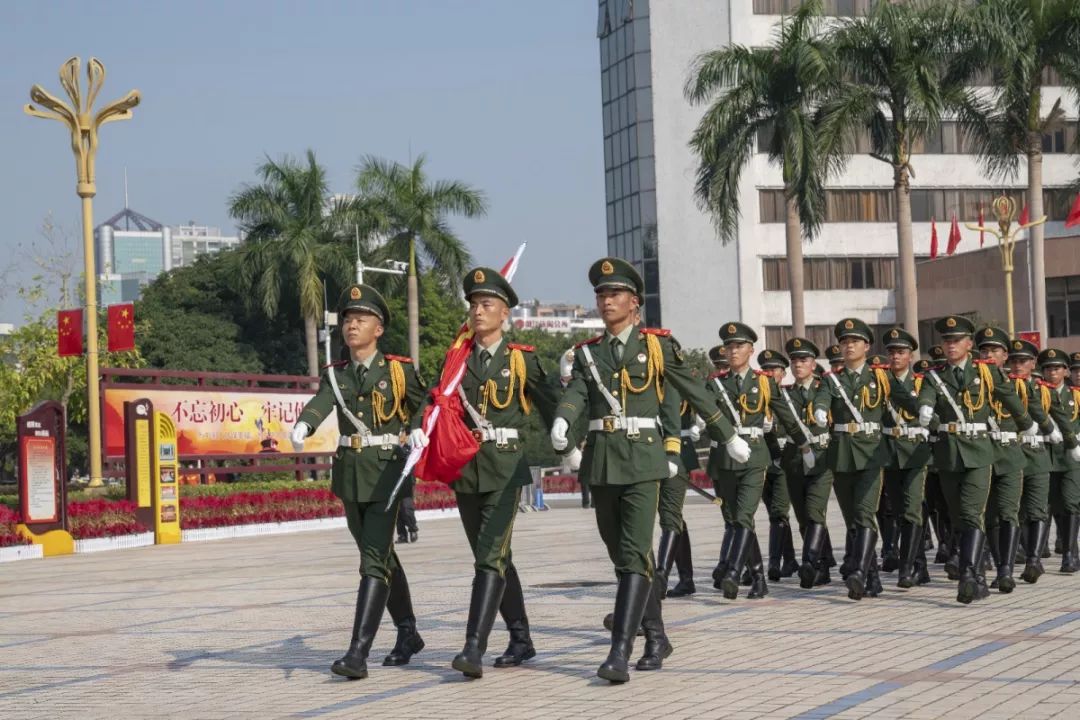 国庆70周年升旗仪式,广州海珠广场国庆70周年升旗仪式