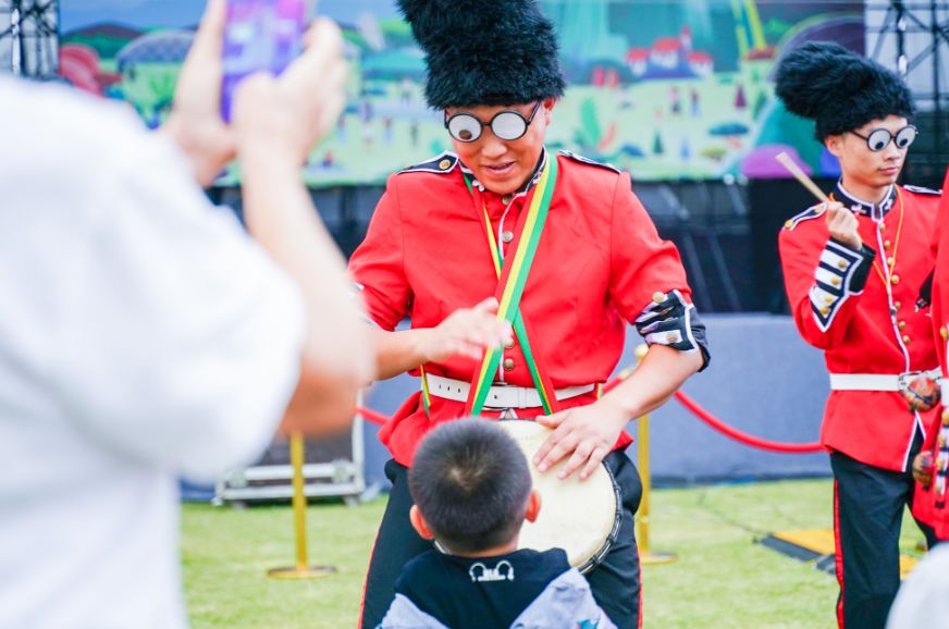 假期余额不足剩余1%请及时充值,假期余额不足去旅行