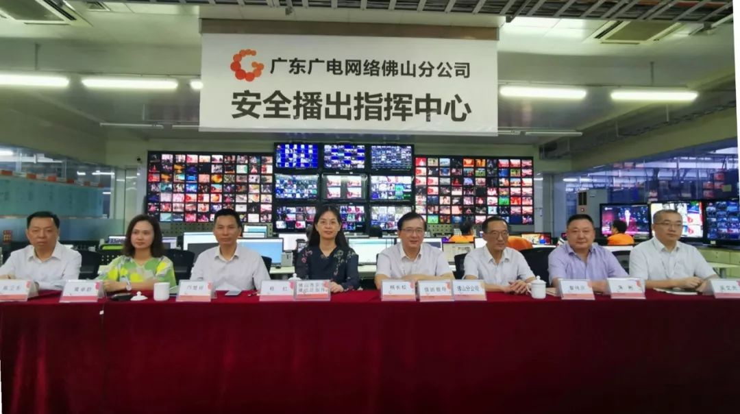 假日中一道靓丽的风景,假日里那个忙碌的身影