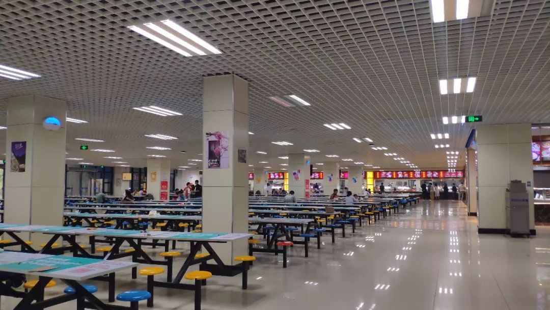 西安交通大学可以去食堂吃饭吗,西安交通大学学生的食堂好吗