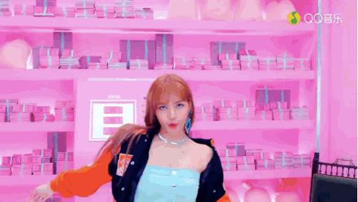 这个女团的时尚资源像开了挂