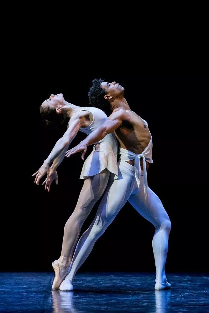 从贫民窟走出时尚女王,从小学芭蕾欧美舞王