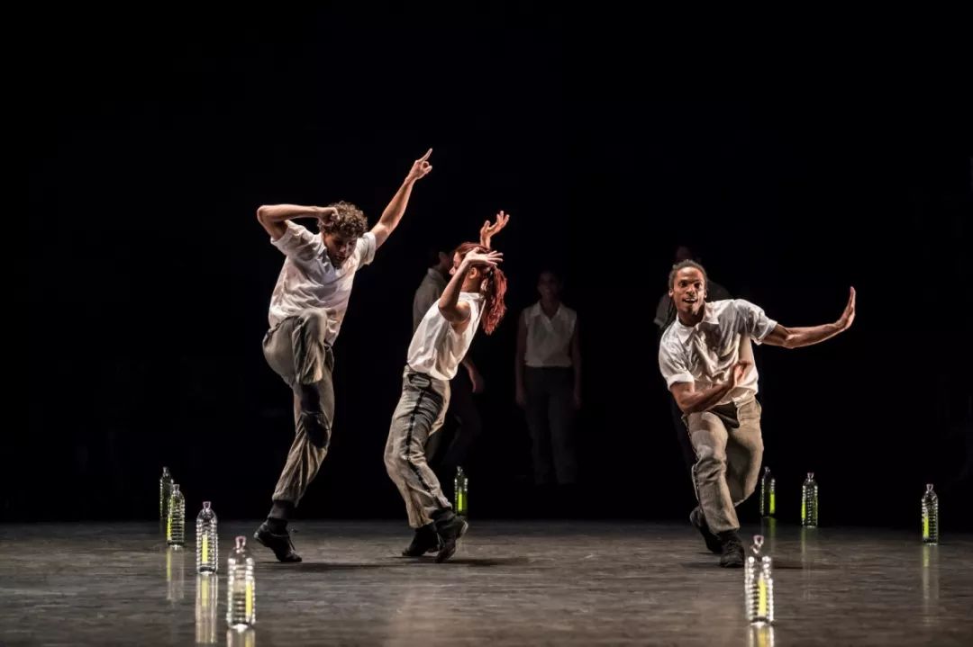 从贫民窟走出时尚女王,从小学芭蕾欧美舞王