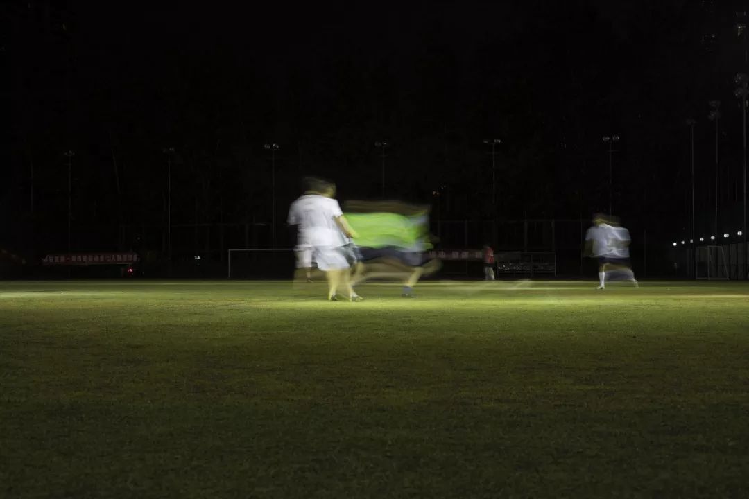 成都首座专业足球场,成都将建12个专业足球场