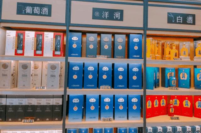 进门被吓到！安溪二环路新开了家酒庄竟然如此豪华，满眼都是……