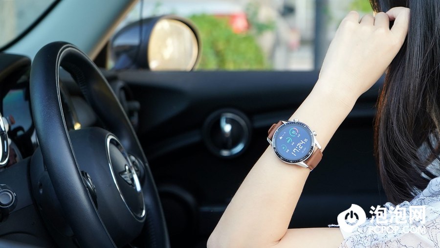 华为watchgt2时尚款和运动款区别,华为watchgt2运动时尚尊享