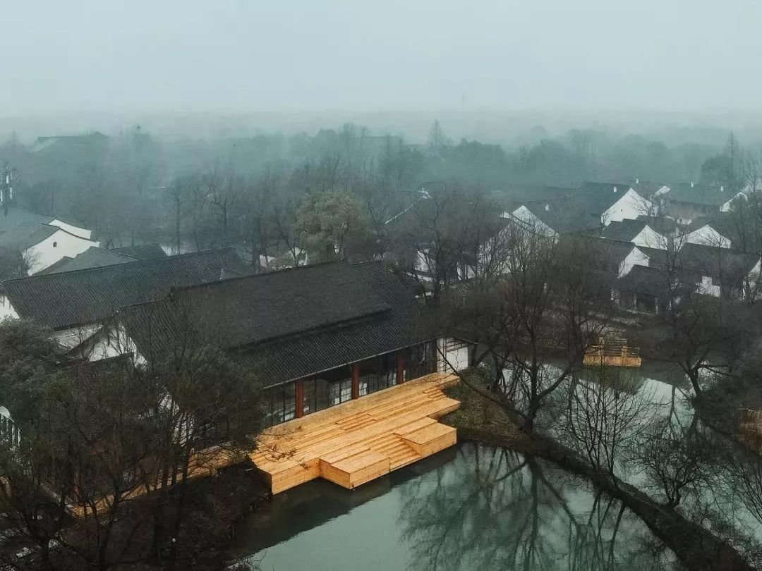 耗时3年的花间堂创始人新作，以船代步揭开杭城小众一面